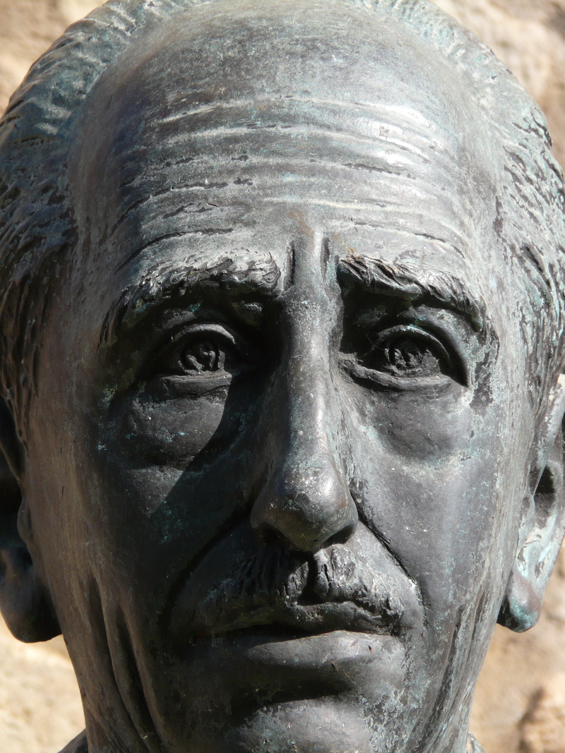 figure, human, personality, focus on foreground, history, man, face, 2K, religion, metal foundry, male likeness, human representation, creativity, representation