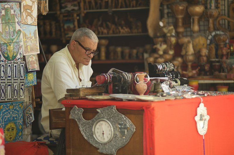 real people, mature adult, forging, national, market, adult, small business, craftsman, occupation, workshop, man, antique, tile, creativity, sale, souvenir