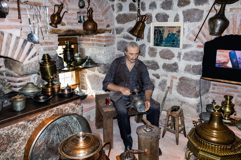 trades, ors, blacksmith, daniel, domestic room, one person, 5K, indoors, electric lamp, mature adult, front view, coppersmith, the work, gray hair, workers