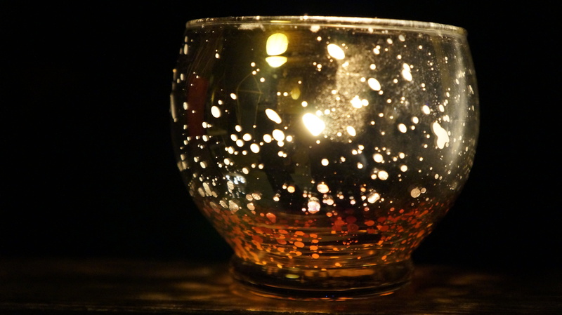 windlight, transparent, black background, darkness, single object, nightlife, beer - alcohol, night, alcohol, celebration, food and drink, 5K, dark, glass