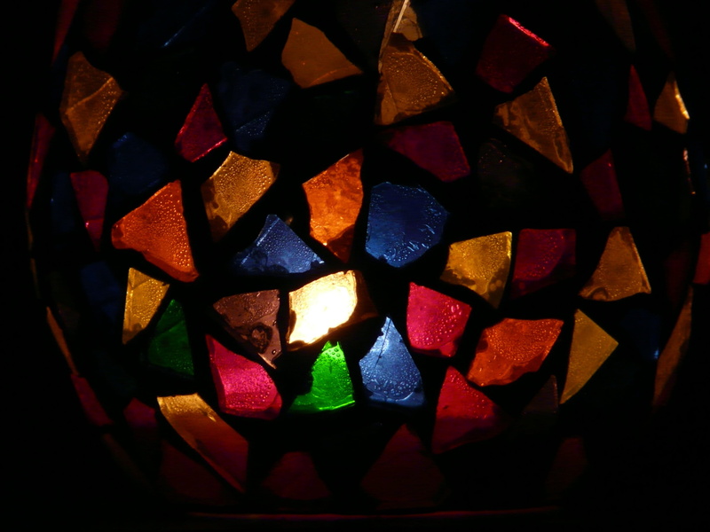 Glass, art and craft, 2K, backgrounds, no people, candle, multi colored, Light, full frame, geometric shape, large group of objects, Color, indoors, illuminated