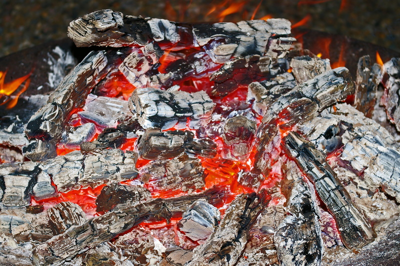 fire - natural phenomenon, grilling, photo, campfire, carbon, burnt, fire bowl, burn, brand, flame, no people, summer, light, burning, fireplace, grill