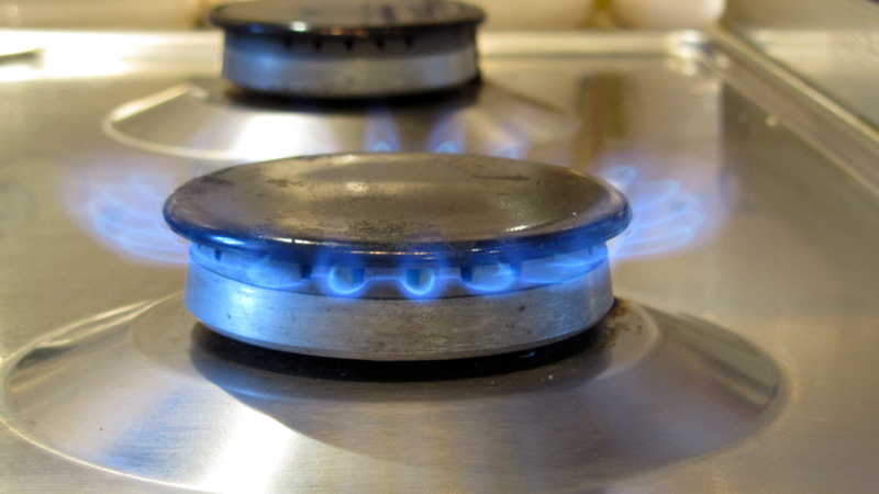 kitchen utensil, domestic kitchen, food and drink, Flame, kitchen, natural gas, no people, preparing food, domestic room, gas stove burner, home, fire