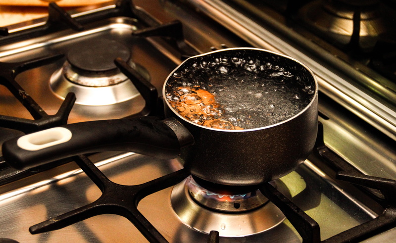4K, fire, food and drink, boiling water, close-up, cooking, no people, fossil fuel, appliance, natural Gas, pan, heat - Temperature, cooking Pan, picture