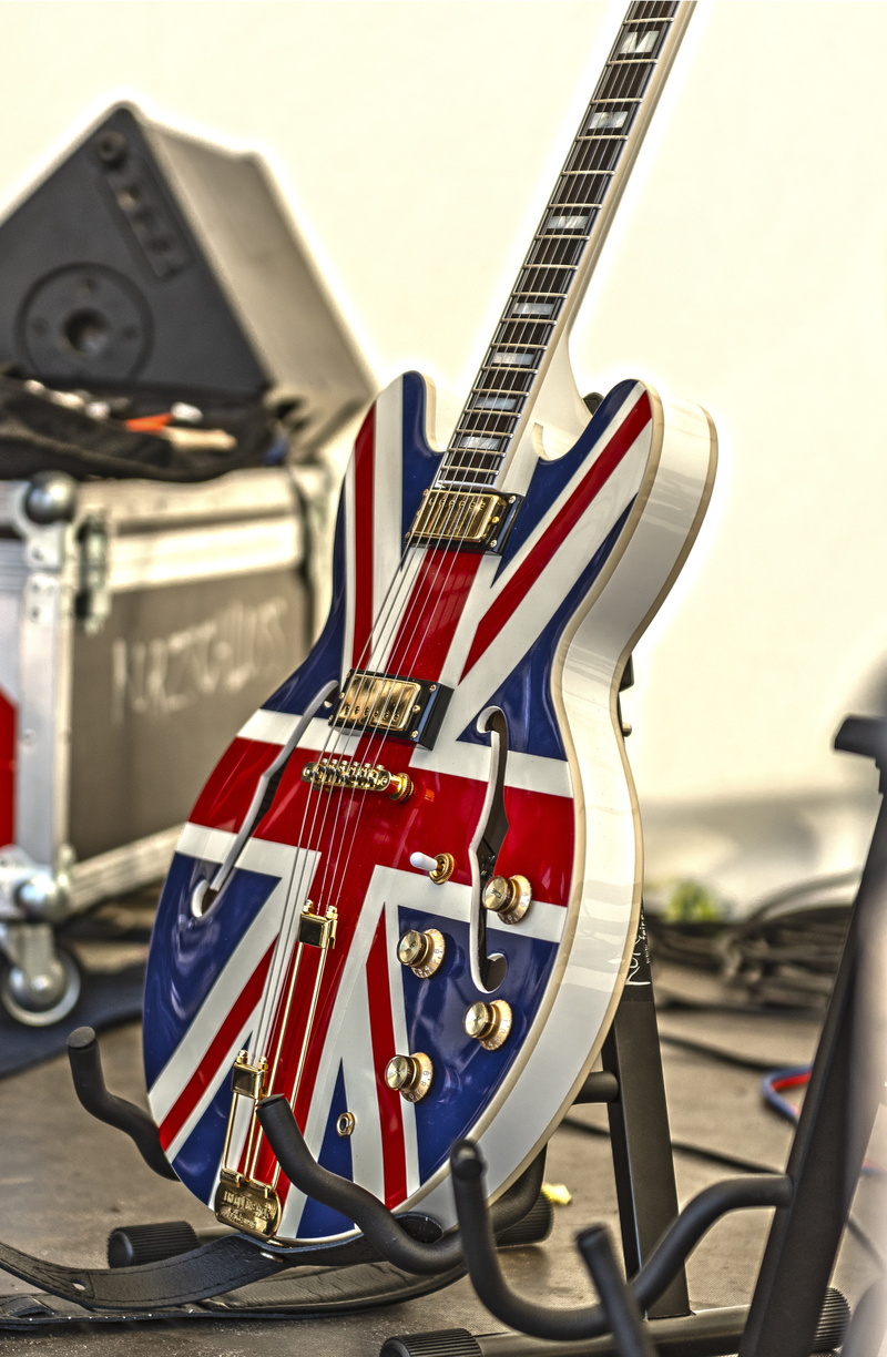 music, string instrument, rock, strings, western script, musical equipment, string, electro guitar, rock music, guitar, still life, red, arts culture and entertainment