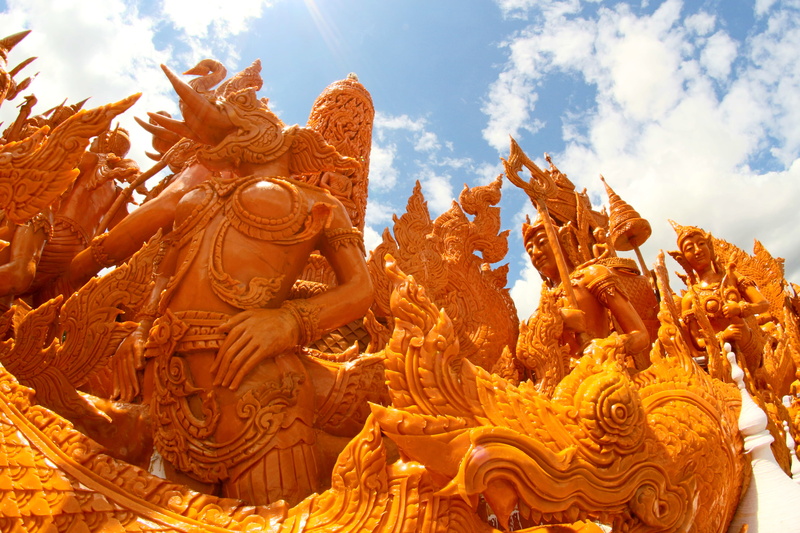 artistic, traditional, architecture, beauty in nature, gold colored, buddhist, ancient, statue, gold, spirituality, 4K, parade, religion, asia, sky, thailand