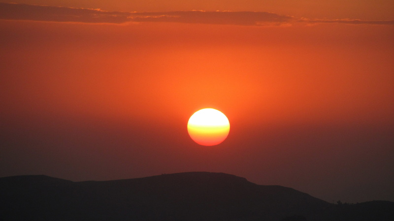 landscape, tranquil scene, dramatic sky, mountain range, beauty in nature, Sunset, romantic sky, scenics - nature, 4K, red, non-urban scene, tranquility
