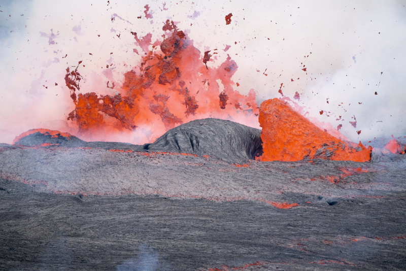 rock - object, landscape, 8K, water, mountain, beauty in nature, rocks, heat - temperature, lava, land, rock, red, erupting, geology, power in nature