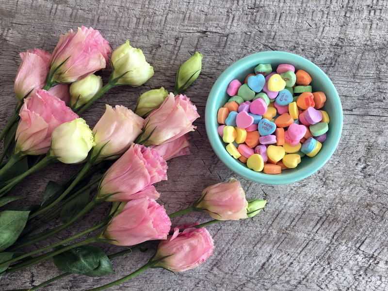 love, flower, valentine, winchester, valentines day, flowers, still life, abundance, united states, wood - material, temptation, flowering plant, no people