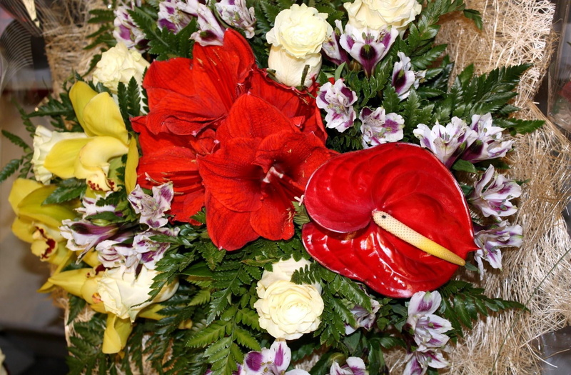 1080P, decor, holiday, fragility, inflorescence, beauty In Nature, love, flowers, wedding, red, season, bunch of flowers, backgrounds, green Color, orchids