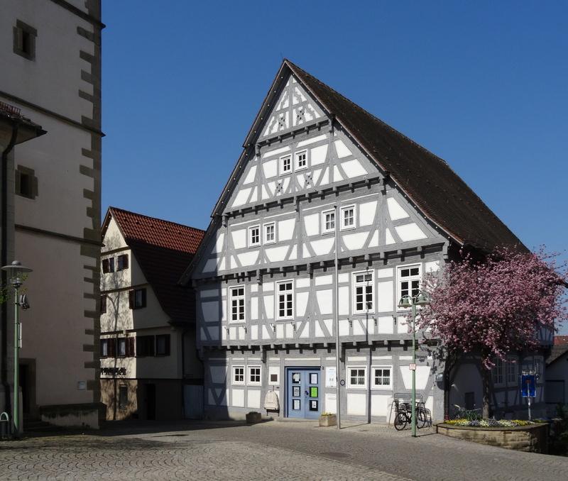 city, home, almond tree, facade, rems-murr-kreis, 4K, blue, tree, remstal, street, sky, spring, house, day, fachwerkhaus, r, residential district, sunlight