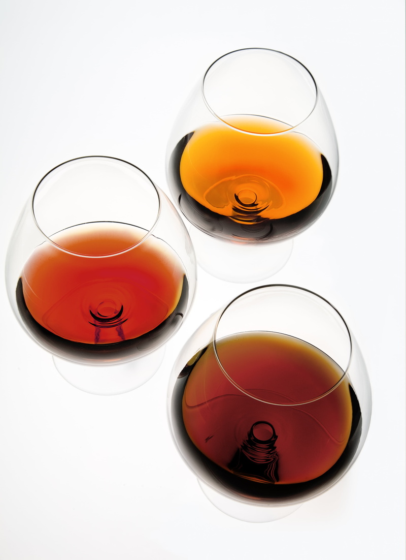 cut out, 4K, liquid, food and drink, indoors, glass, drink, still life, brandy, wineglass, studio shot, drinking Glass, close-up, household equipment
