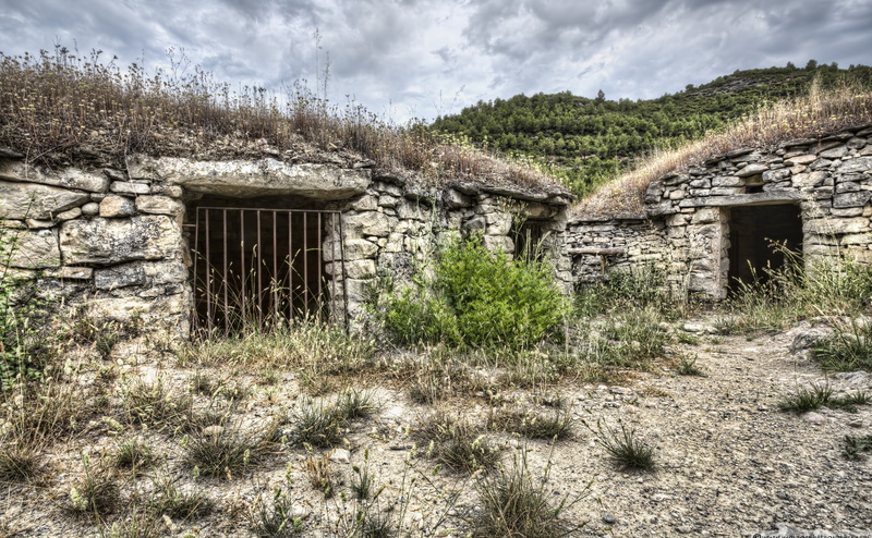 day, history, lescudelleta, house, Spain, the past, no people, building, old, tree, architecture, brown, 4K, field, wine, sky, building exterior, solid