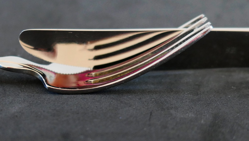 studio shot, day, fork, knife, metal, gloss, gray, fashion, crockery, simplicity, no people, 5K, eating utensil, absence, silver colored, motion, spoon