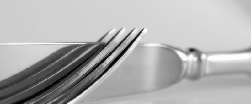 spoon, dining, silver - metal, clean, cutlery, stainless steel, black and white, alloy, close-up, knife, eating utensil, chrome, household equipment, steel
