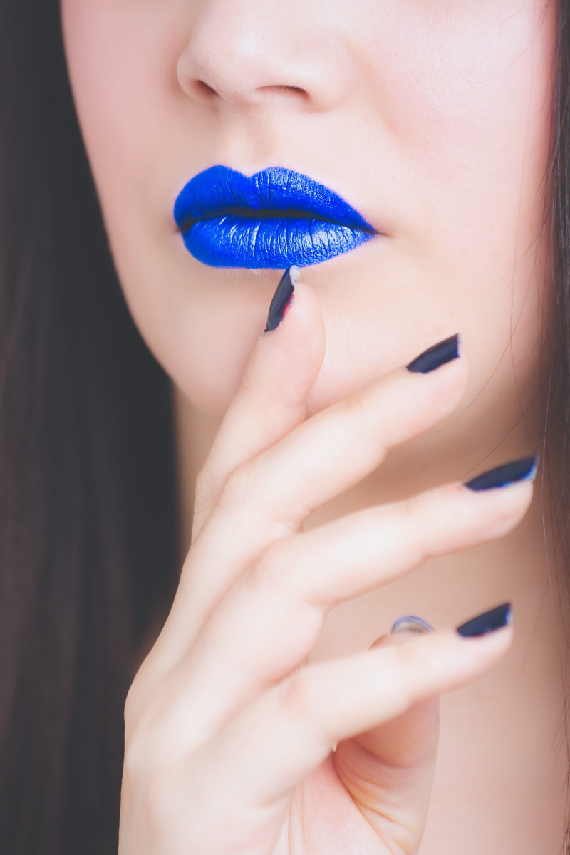 hairstyle, women, color, close-up, make-up, real people, stylish, style, nail, young, midsection, hair, model, blue, lifestyles, skin, human hand, leisure activity