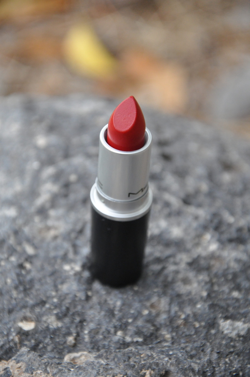 selective, cosmetics, color, fashion, nail polish, makeup, photography, cosmetic products, close-up, beauty, Lipstick, style, nail, focus on foreground