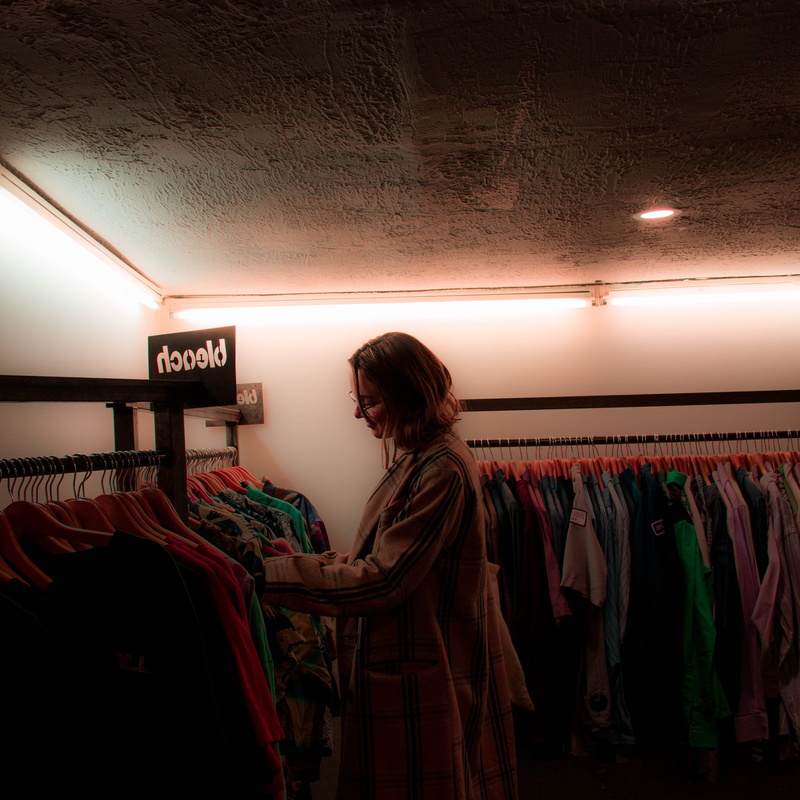 adult, person, walk-in closet, room, fashion, hairstyle, châtelet, lifestyles, clothing, boutique, retail, closet, robe, real people, standing, indoors