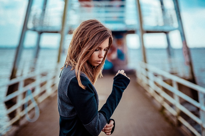 women, model, pier, brunette, women outdoors, 1080P, Lennart Bader