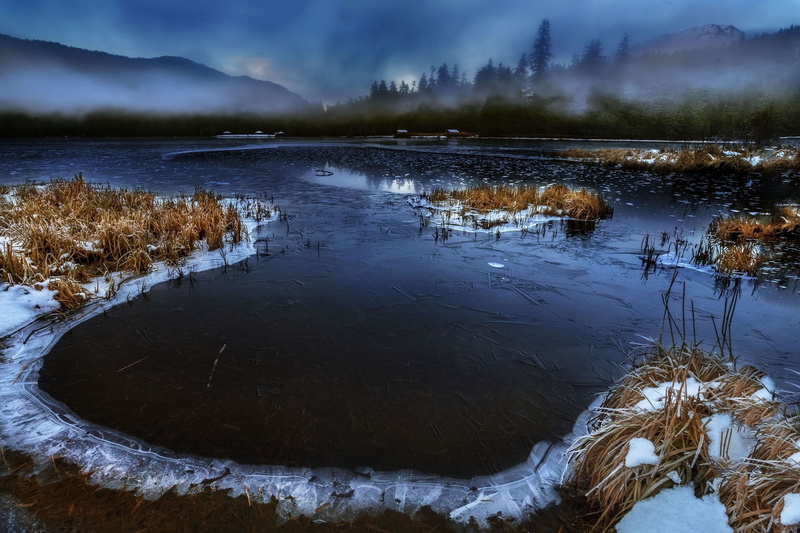 non-urban scene, lake, trees, Twilight, beauty in nature, tree, winter, 1080P, cabin, frost, outdoors, scenics - nature, Alaska, mountain, mist, no people