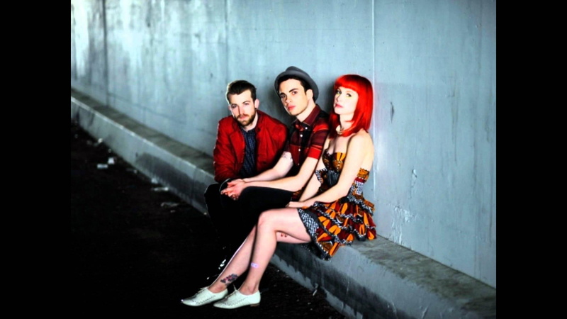 celebrity, still, spaghetti, brown, hollywood, celebrities, yellow, dress, paramore, into, high, women, black, paramore still, s, definition, strap, 1080P