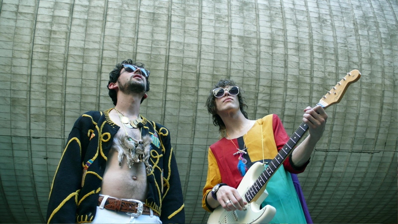 1080P, Mgmt, Music