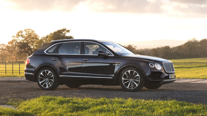 hatchback, black, 4k, door, Bentley Bentayga Field Sports, 4K, 2018 Cars