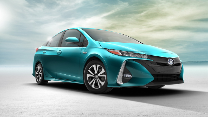 NYIAS 2016, sedan, 4K, Toyota Prius Prime
