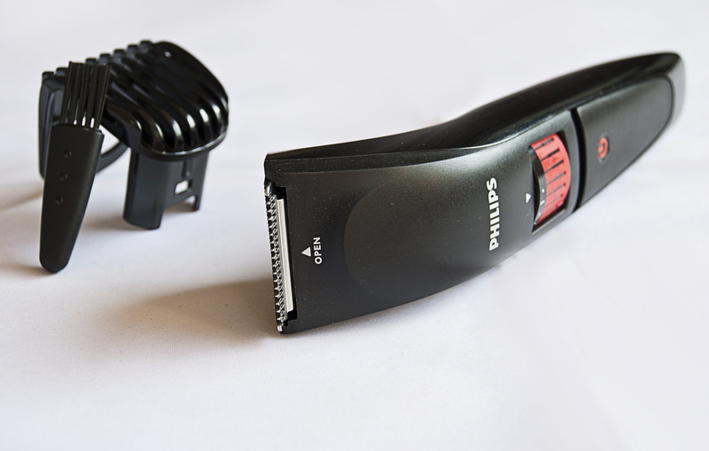 safety, shaving, hair, luxury, business, barber, grooming, clipper, equipment, 2K, red, mens, security, razor, social issues, shaver, technology, no people