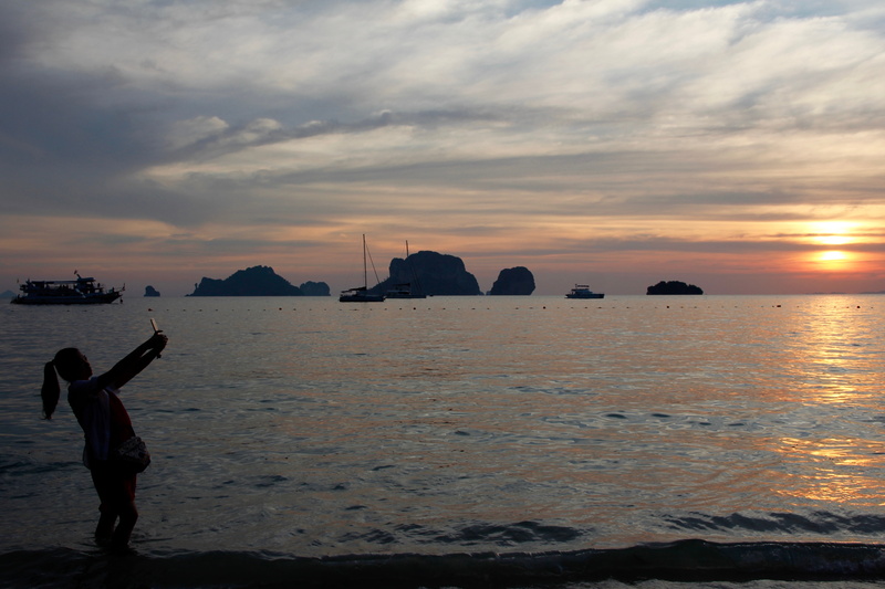 recording, summer, m, shooting, scenics - nature, real people, sunset, ocean, boot, photography, people, 4K, tranquil scene, arms raised, sky, idyllic
