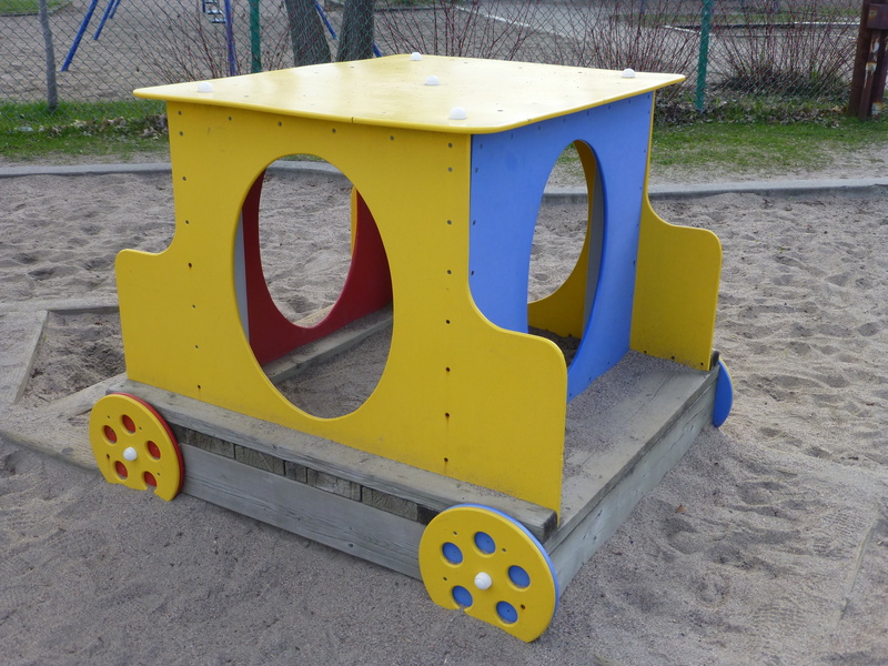 playground, absence, land, 4K, sand, plastic, day, childhood, shape, outdoor play equipment, blue, no people, game, module, geometric shape, train, yellow