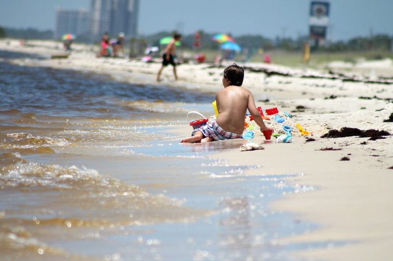 summer, boys, sea, beach, 1080P, outdoors, real people, nature, play, child, water, sand, land, shirtless, day, males, childhood, toys, men, plastic, leisure activity