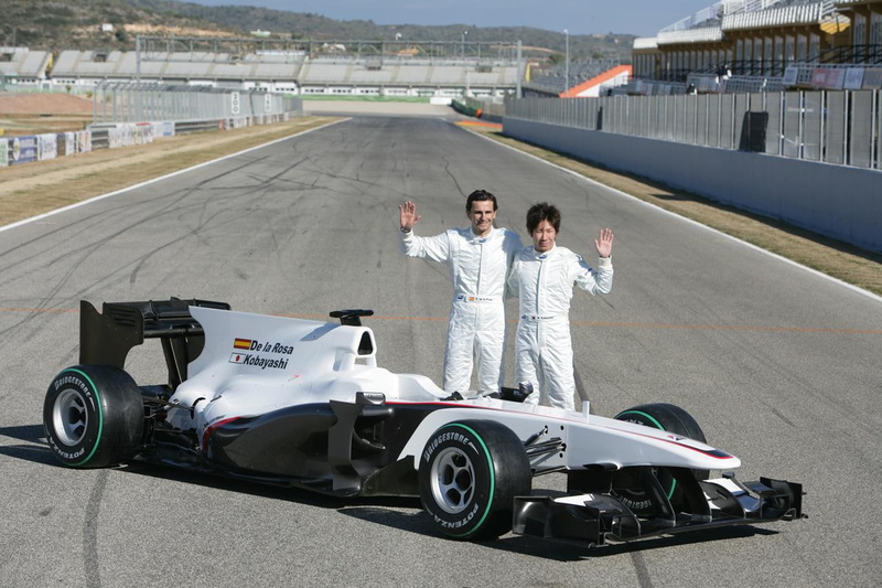 young men, males, standing, people, full length, sauber, sport, arms raised, motor vehicle, mode of transportation, human arm, sports race, men, bmw, c