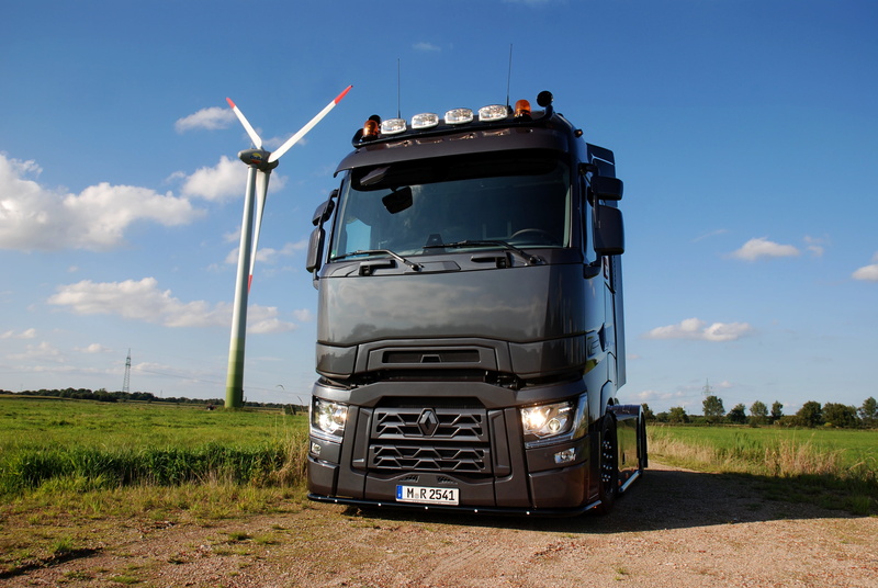 field, Torpedo, truck, Renault, wind power, tractor, T-series, T520, 4K, Renault Trucks