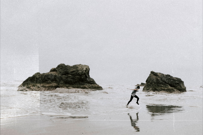 men, running, rock, rock - object, nature, man, real people, one person, sea, outdoors, water, solid, sky, full length, motion, beauty in nature, beachside