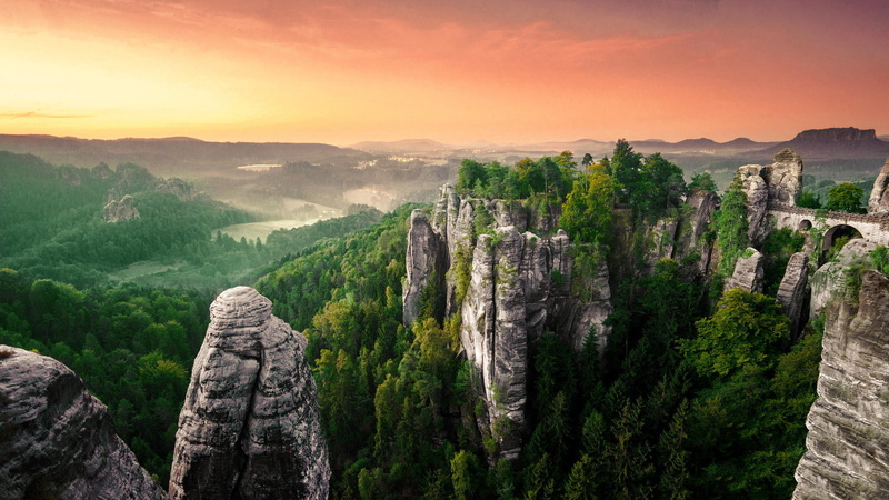 cliff, nature, rocks, tree, plant, solid, tranquility, beauty in nature, panorama, 1080P, forest, tranquil scene, the past, sky, haze, travel, environment