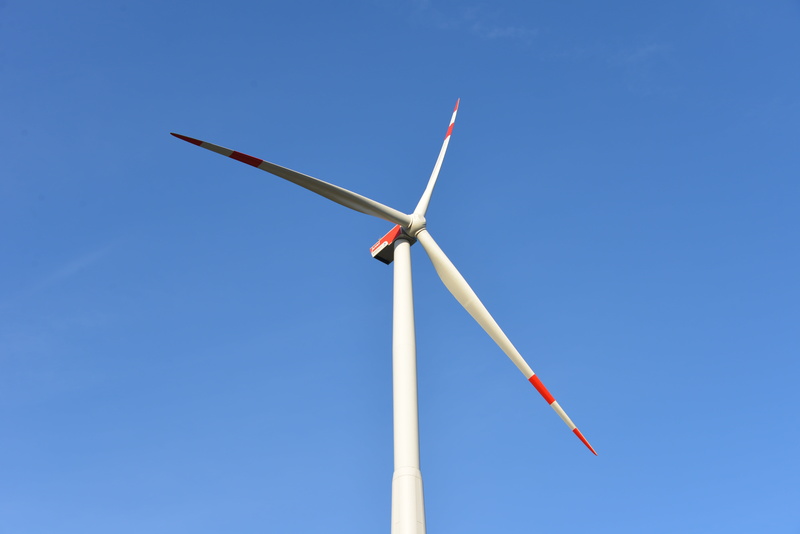 clear sky, power generation, outdoors, alternative Energy, landscape, turning, power in nature, generator, environmental Conservation, power, 5K, wind Turbine