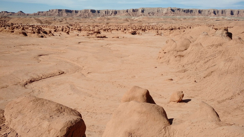 arid climate, non-urban scene, day, wilderness, rock, beauty in nature, valley, travel, sky, brown, hot, eroded, outdoors, no people, break, mountain, park