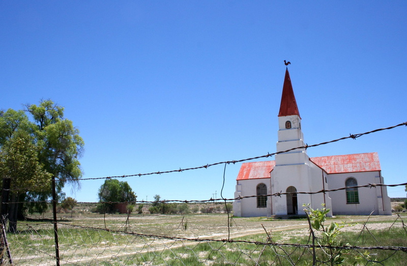 karoo, spire, clear sky, sky, day, building exterior, place of worship, outdoors, rural, tower, built structure, 2K, northern cape, nature, building, douglas