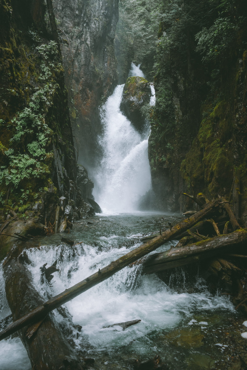 river, waterfall, camping, rock, mist, falling water, blurred motion, flowing, water, nature, no people, hiking, solid, wildlife, explore, rainforest, moody