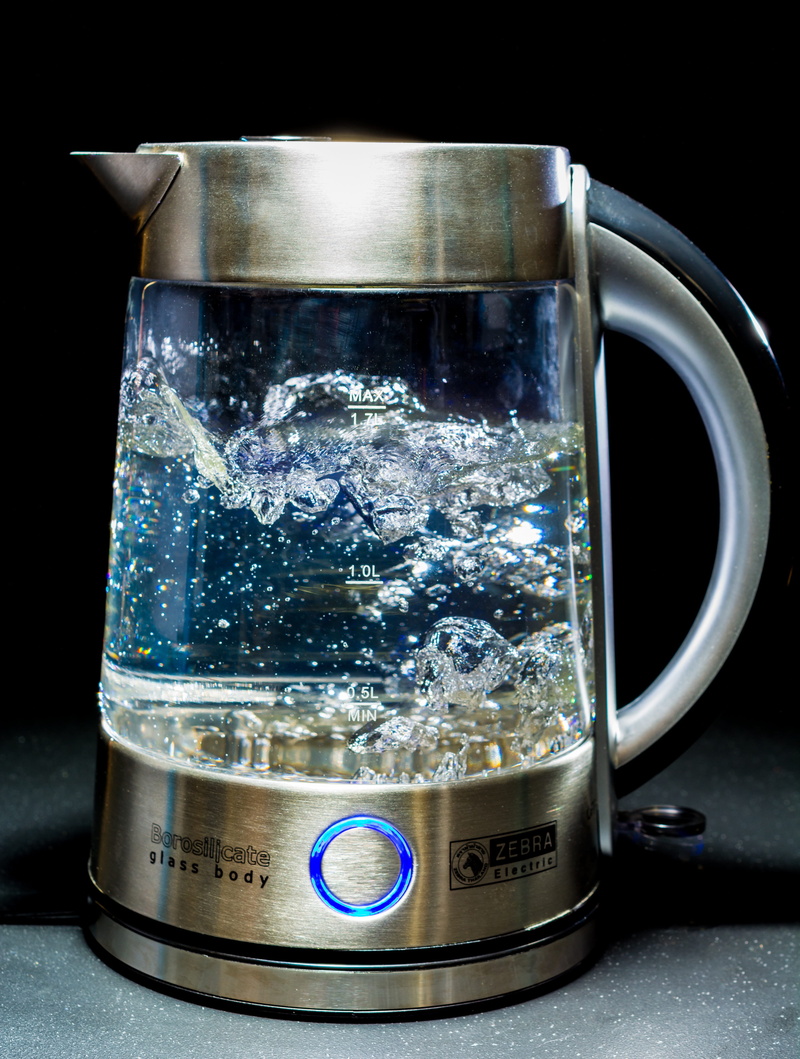 nature, kettle, still life, 5K, no people, bubble, glass - material, silver colored, table, black background, air bubbles, household equipment, refreshment