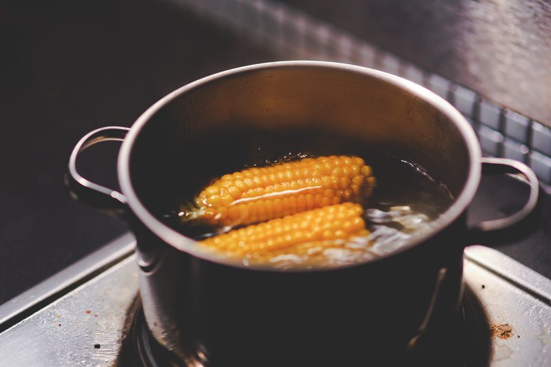 appliance, heat - temperature, Corn, oven, Boiling, Cooking, sweetcorn, fried, Food, wellbeing, preparation, stove, filled, freshness, healthy eating, ready-to-eat