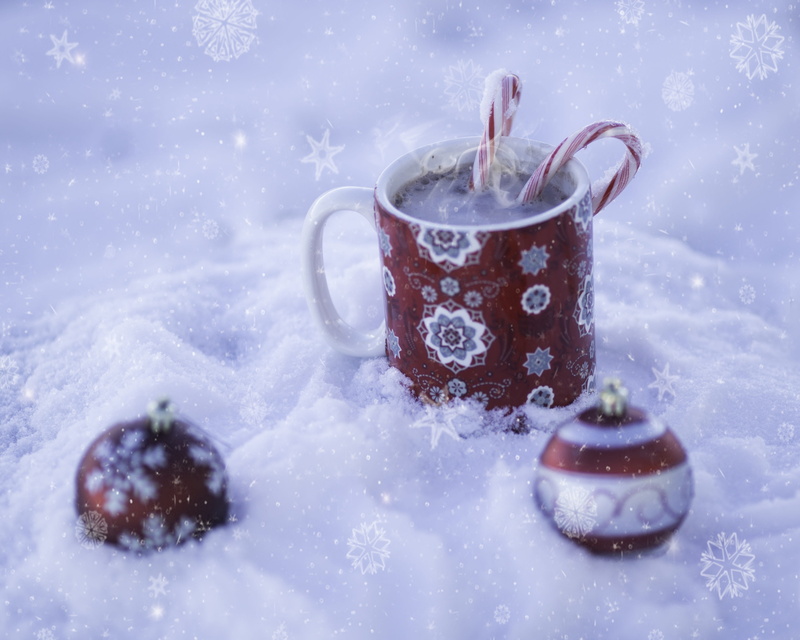 nature, food and drink, christmas, red, card, decoration, winter, close-up, greeting, art and craft, two, mug, ribbon, snowing, food, no people, ball, xmas