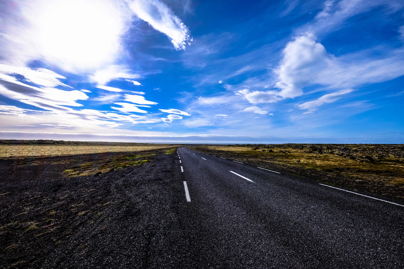 sign, guidance, tranquil scene, 4K, the way forward, journey, symbol, cloud - sky, empty, direction, clouds, straight, sky, cloudscape, horizon, desert