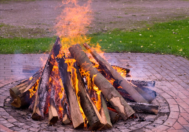 oven, heiss, field, fire pit, sauerland, kindle, log, preparing food, day, hochsauerland, hot, yellow, glowing, 4K, campfire, burn, firewood, no people