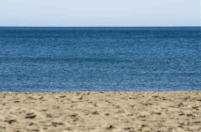 sand, blue, summer, horizon over water, day, nature, no people, beauty in nature, water, sky, tranquil scene, rippled, sea, beach, praia mansa, horizon
