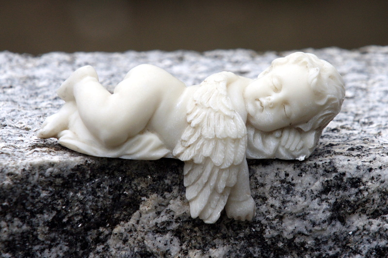 vegetable, contemplative, faith, no people, cemetery, focus on foreground, beauty in nature, deco, figure, angel, peace, close-up, angel figure, marble