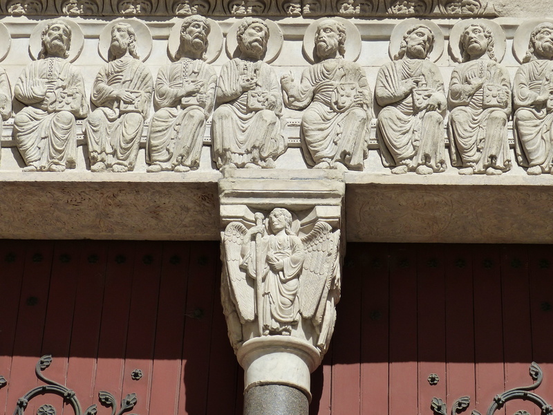 bas relief, rhône, figure, belief, creativity, apostle, angel, cathedral, unesco, romanesque, human representation, world heritage, france, 4K, religion