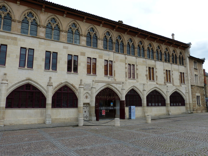 day, travel destinations, city, sky, entrance, rhône, window, railing, arched, church, romanesque church, cluny, rhaeto romanic, building, in a row, history