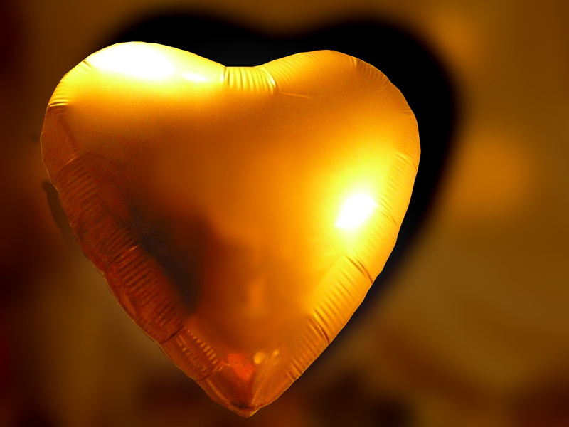 decor, glowing, design, indoors, yellow, nature, affection, selective focus, valentines day - holiday, shape, close-up, 4K, relationship, birthday, gold